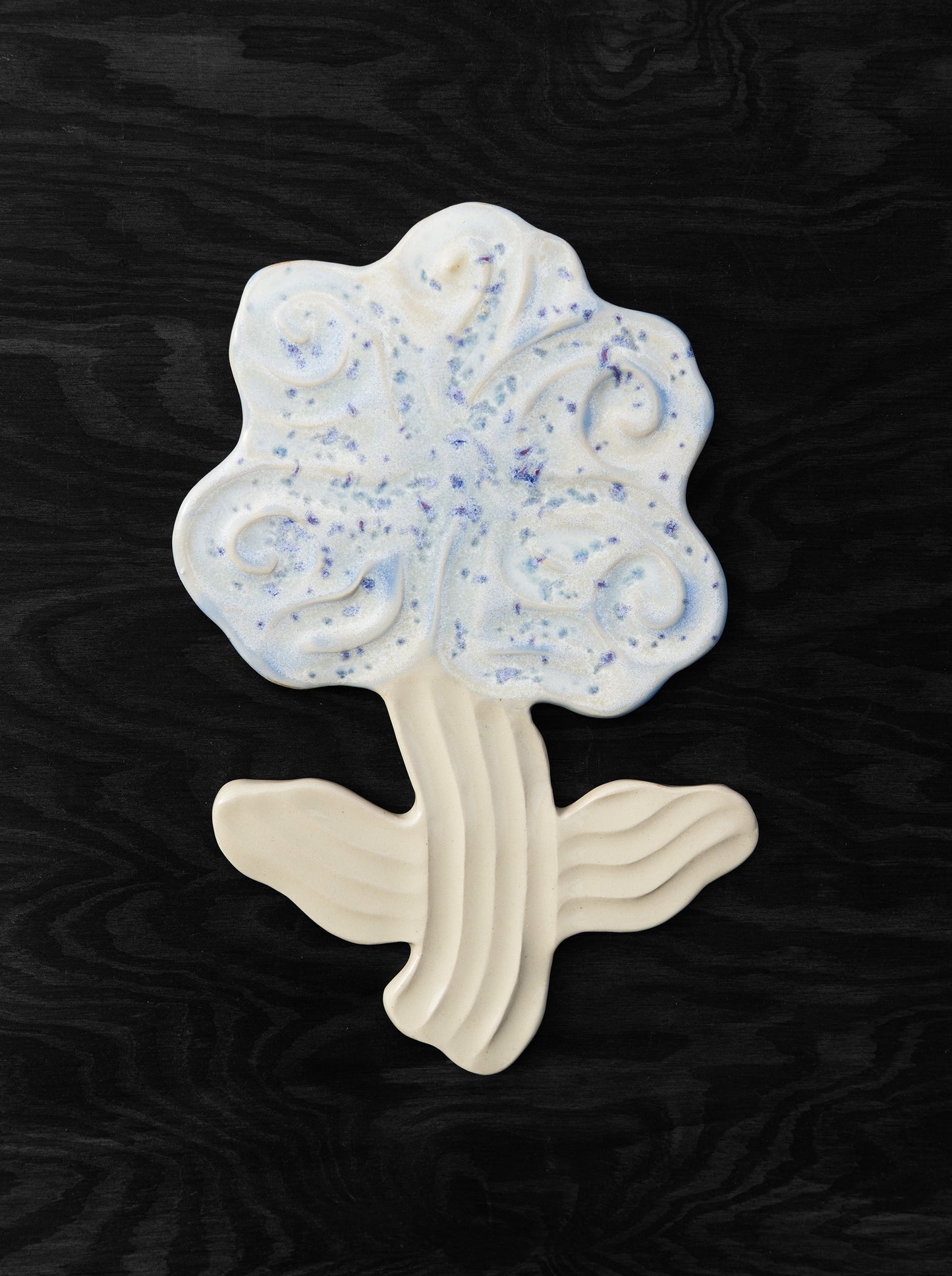 Anemone White Blue Speckled