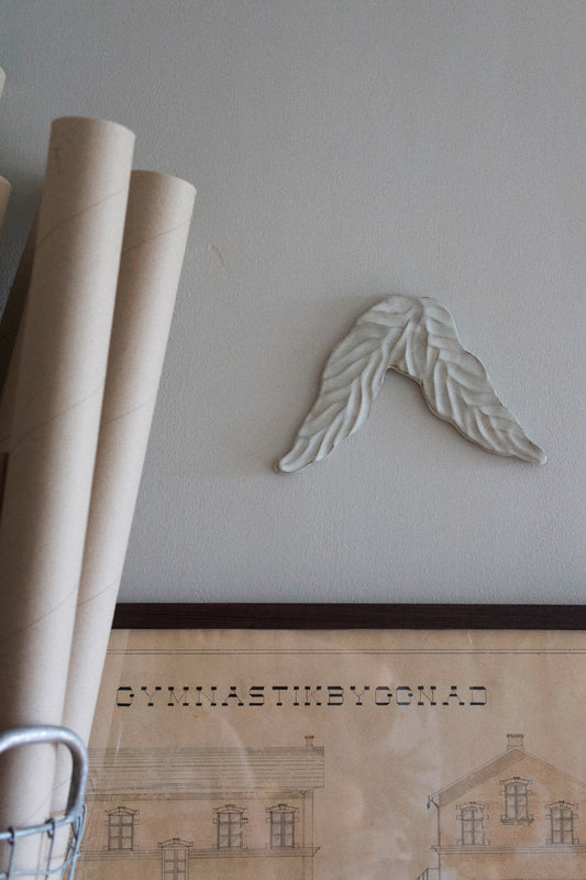 Double Leaf White Matte