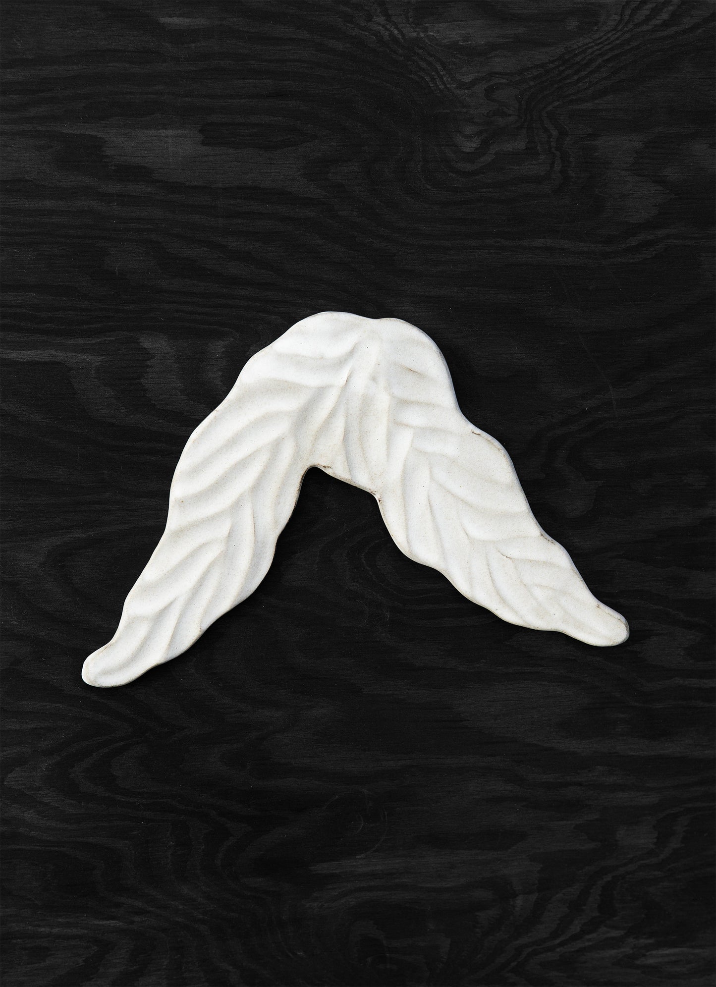 Double Leaf White Matte