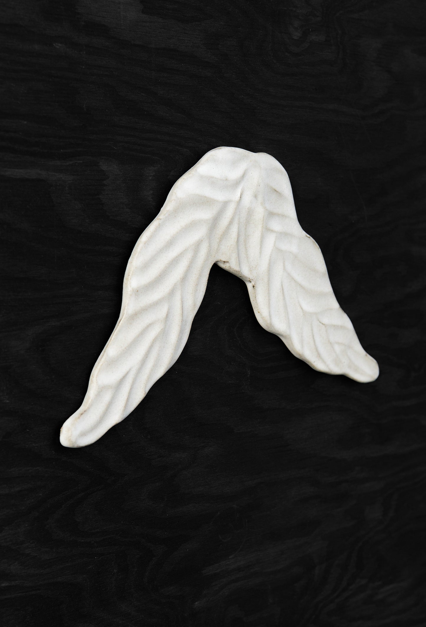 Double Leaf White Matte