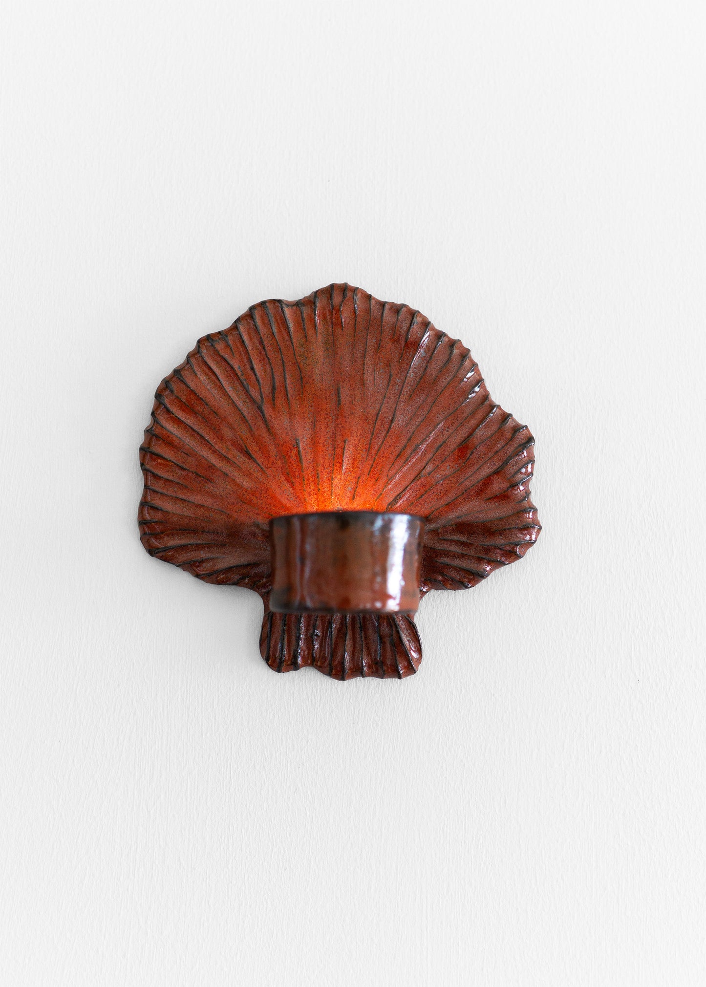 Shell Candle Holder Red