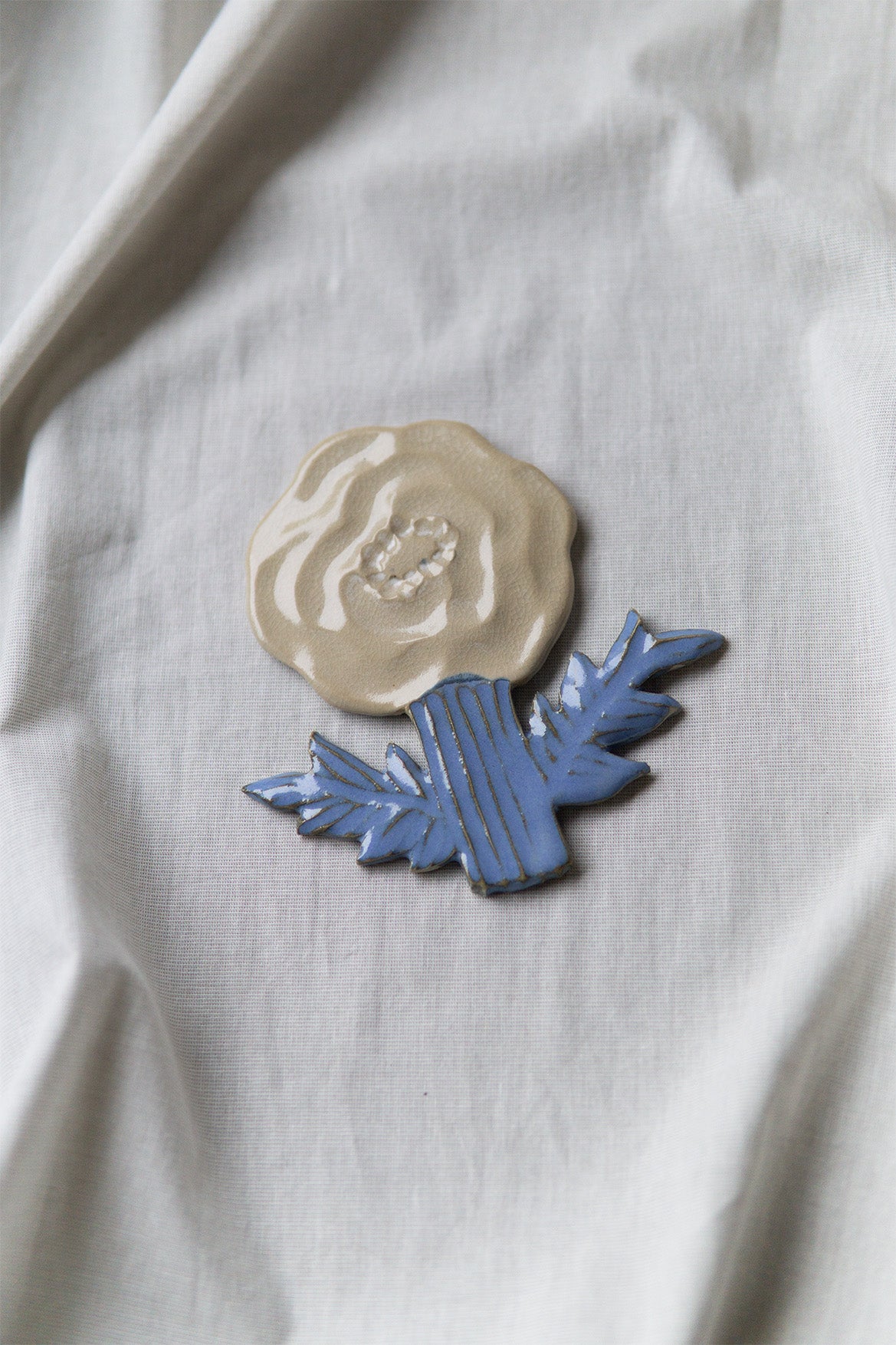Small Flower Beige Blue
