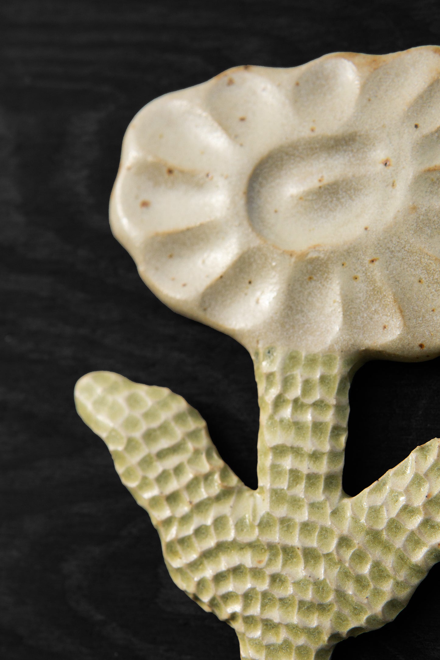 Small Flower Beige Green